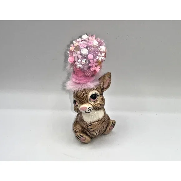 Vintage Ceramic Sitting Pretty Easter Bunny Poof Faux Fur Flower Hat Deb O. OOAK - Picture 2 of 16